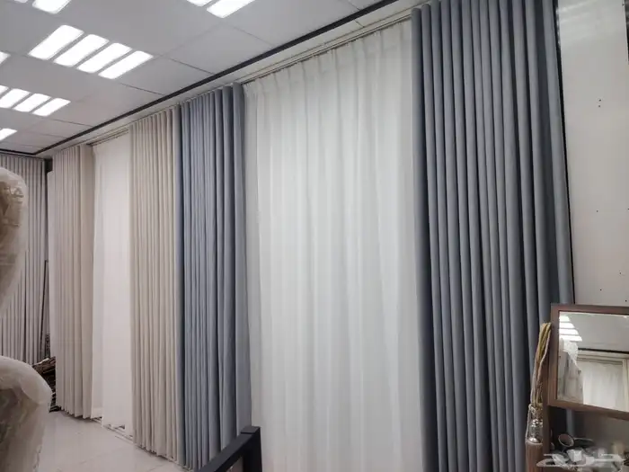 عملائنا الكرام يوجد لدينا احدث الاقمشه لتفصيل الستائر الويف 9