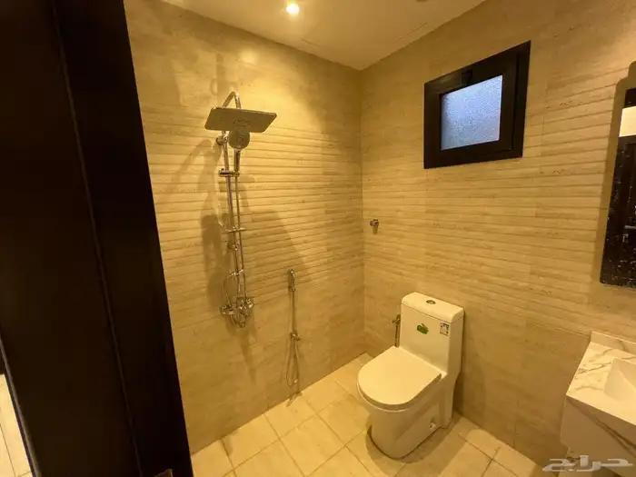 شقه تمليك في حد الحرم من دون عموله 3