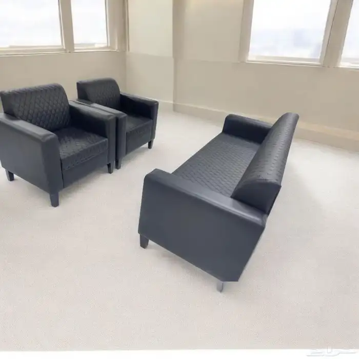 مكتبي كنب جلد فخم جديد سعر الجميلة 1