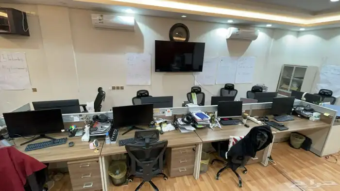 اختار مكتبك وابدأ يومك باحترافية 10