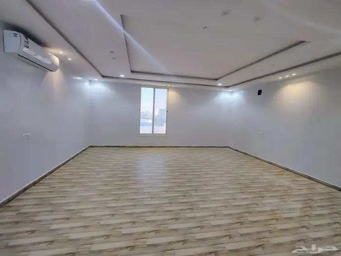 دور دوبلكس للايجار بالمهديه مساحه 200 متر السعر 60 الف 0