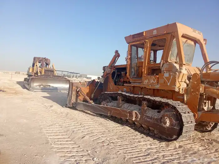 بلدوزرات للإيجار والمقاولات العامه الشرقيه 6