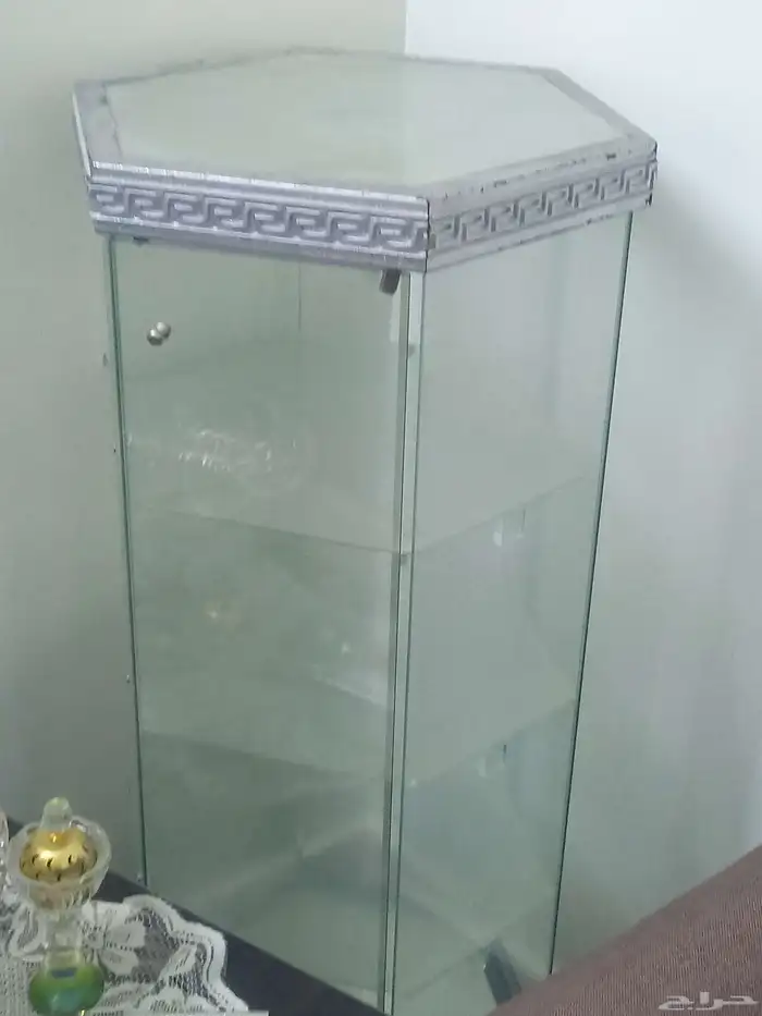 دولاب ملكة قزاز 0