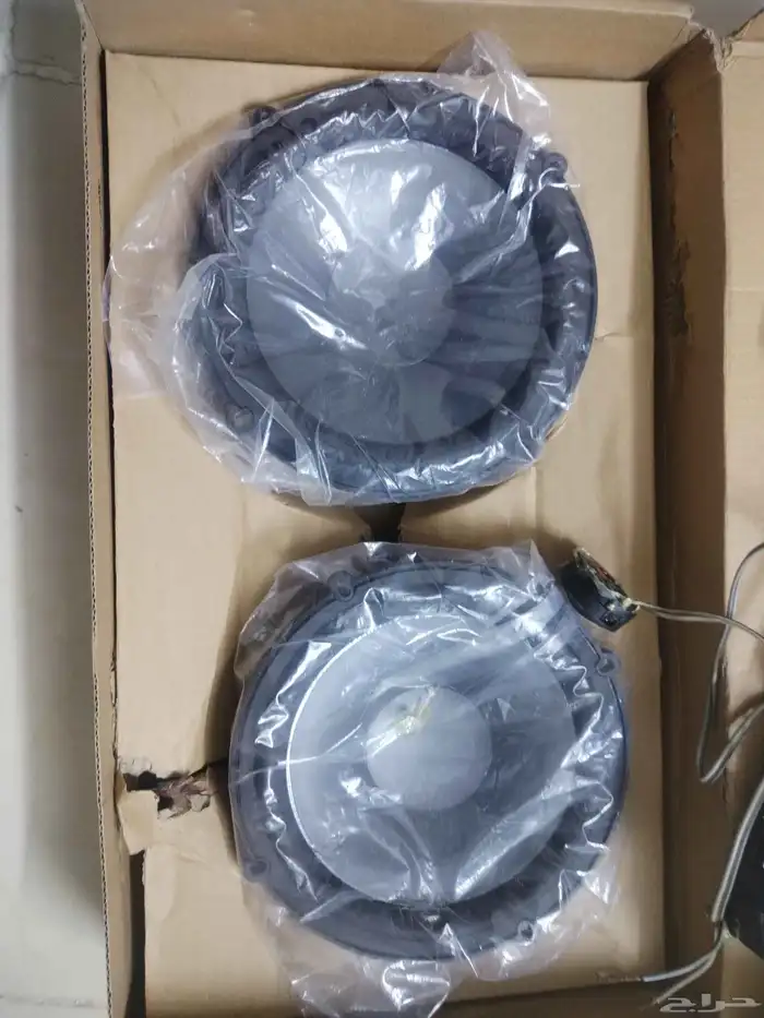 سماعات جي بي ال JBL مع تويترات 2