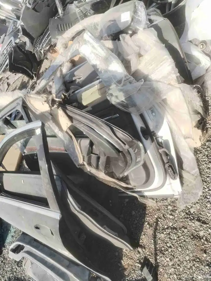 قطع مستخدم موديلات حديث   قديم 16