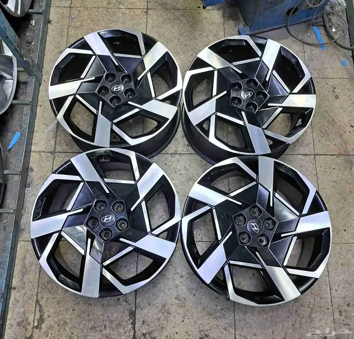 جنوط هونداي سنتافي مقاس20 موديل 2023 اصليه وكاله 14