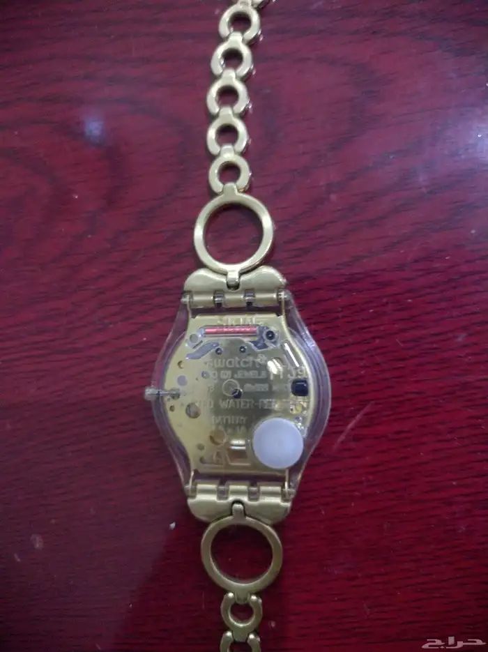 للبيع ساعات سويسري سواتش نوع بطاريه كلها تحتاج بطاريات نساء 1