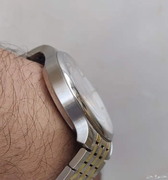 ساعات سويسريه تيسوت وفيلكا نظيفة جدا 9