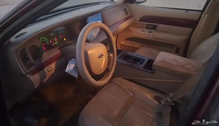 فورد فيكتوريا 11 نضيف للبيع تشليح 4