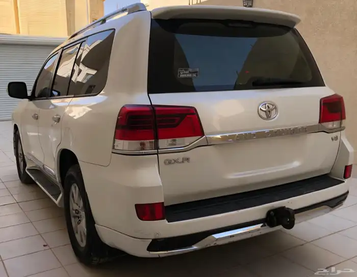 لاندكروزر 2017 GXR 14