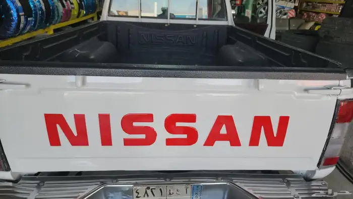 .   نيسان 2010 نظيفة جدا  للبيع الفوري 5