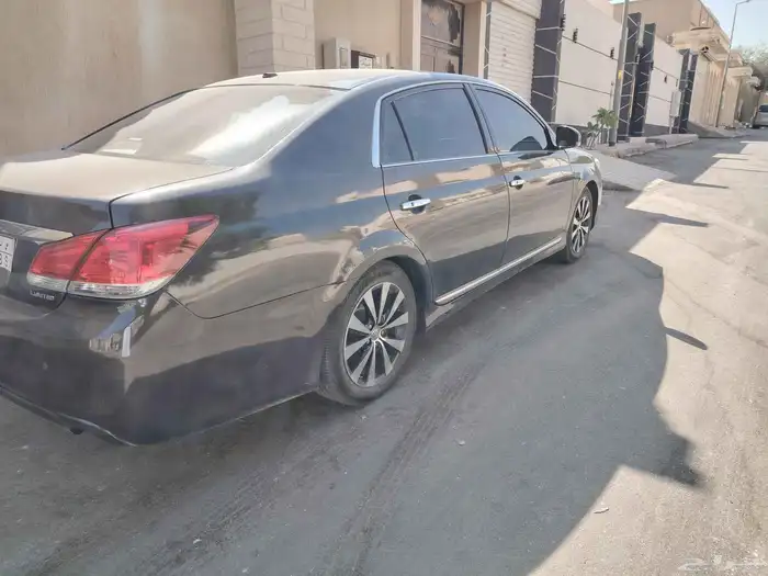 للبيع تويوتا افالون ليمتد2011 7