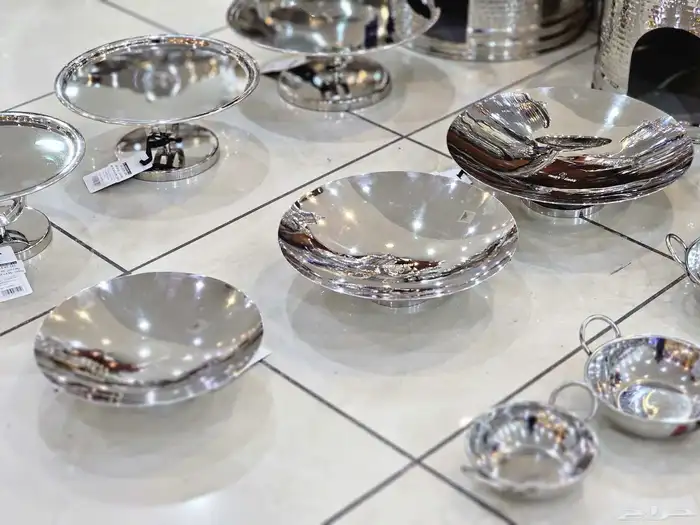 استنادات بوفية للسلطات والمقبلات والمتبلات جديدة وفاخرة. 16