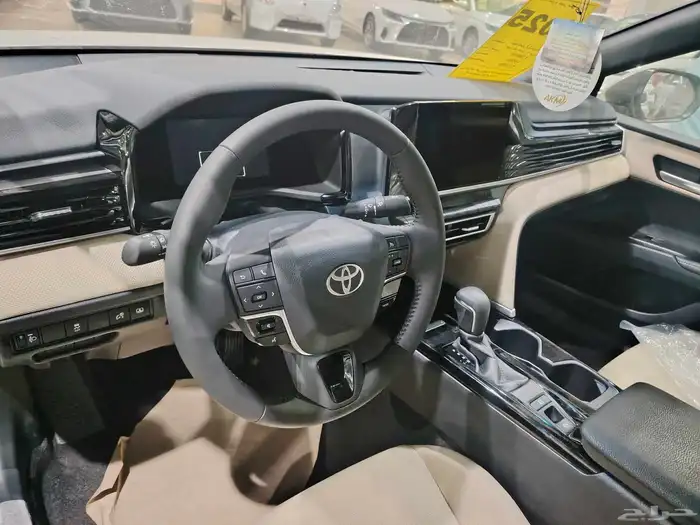 تويوتا كامري LE بنزين فتحة سقف - تشغيل بصمه - دخول ذكي 8