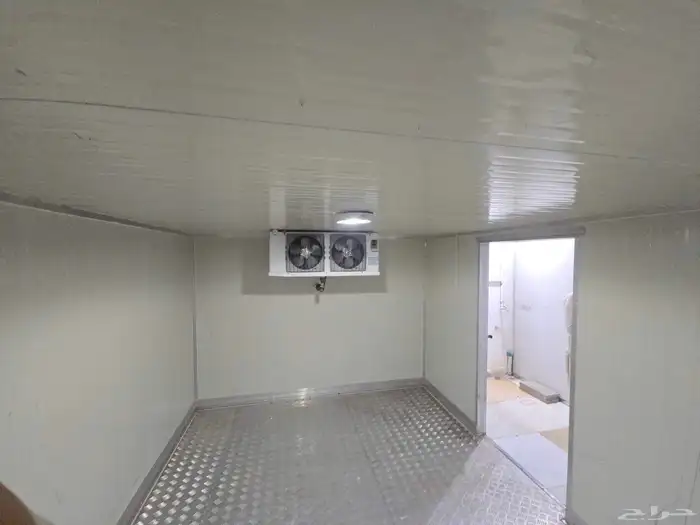 غرفة تبريد شبه جديده 1