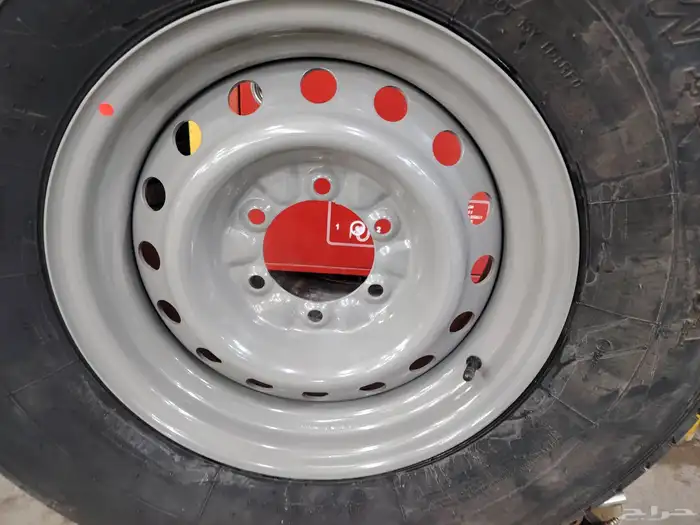 جنوط هلل افجي FJ مع كفرات شاهين مقاس 16 1