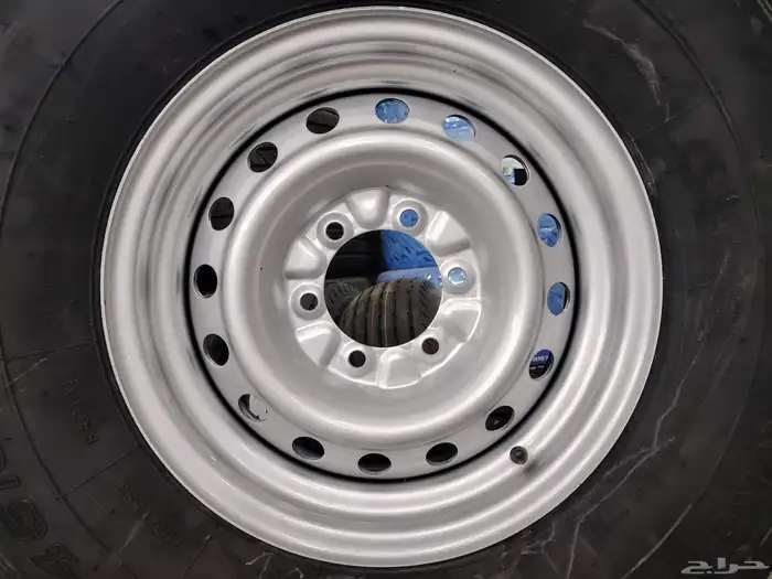 جنوط هلل افجي FJ مع كفرات شاهين مقاس 16 0