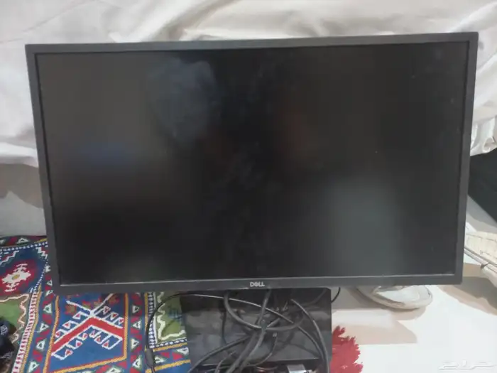 أجهزة للبيع راوتر وشاشة كمبيوتر وشاشة تليفزيون 1