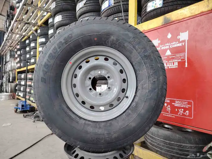 جنوط هلل افجي FJ مع كفرات شاهين مقاس 16 2