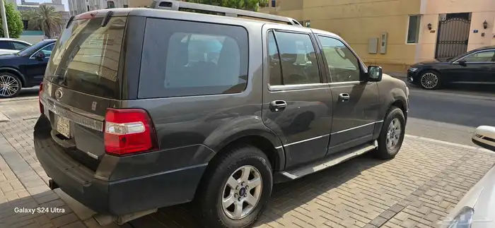 فورد اكسبيديشن 2016 13