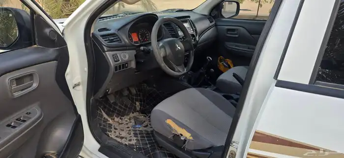 ميتسوبيشي L200 2013 جير عادي 6