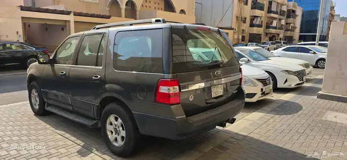 فورد اكسبيديشن 2016 15