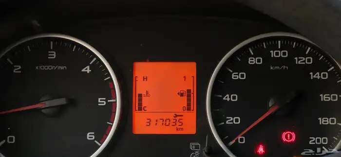 ميتسوبيشي L200 2013 جير عادي 17