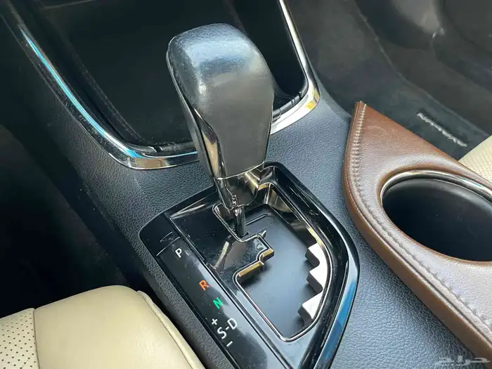 تويوتا افالون 2015Lmit فل سعودي 20