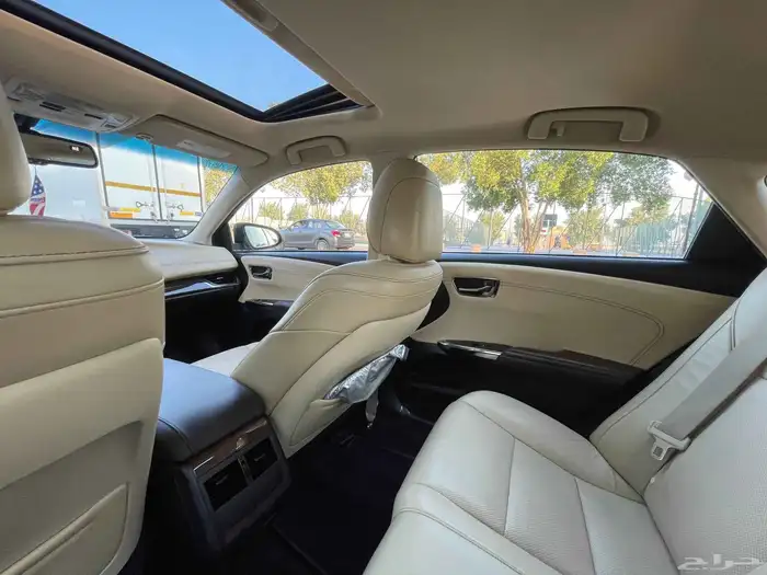 تويوتا افالون 2015Lmit فل سعودي 19