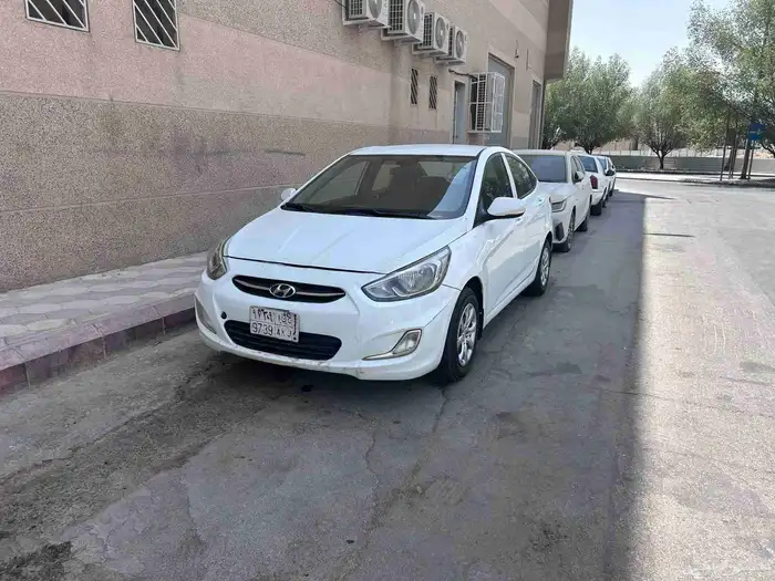 اكسنت 2016 للأجار الشهري 3