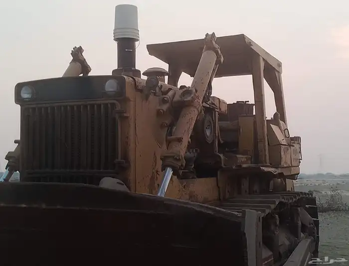 بلدوزر 155للاجار منطقه جيزان 0