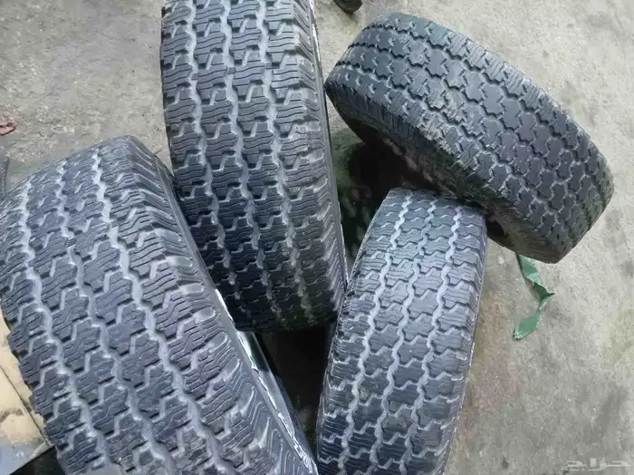 جنوط هيلكس مرسيدس مبرز 2صانتي كفرات حجري مقاس 15 70 205 6