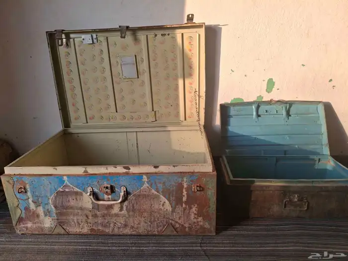 شنط ودروج قديمه تراث 5