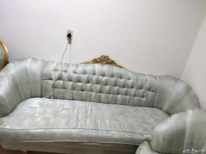 كنب للبيع مستعمل خفيف 0