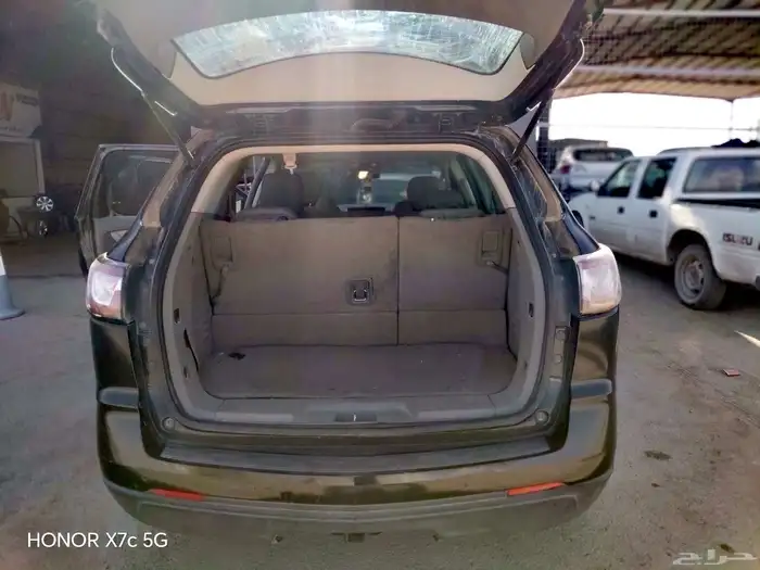 شيفرولية ترافيرس 2015 اسود 0