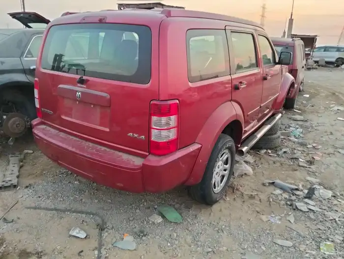 سياره دودج نيترو موديل 2007 0