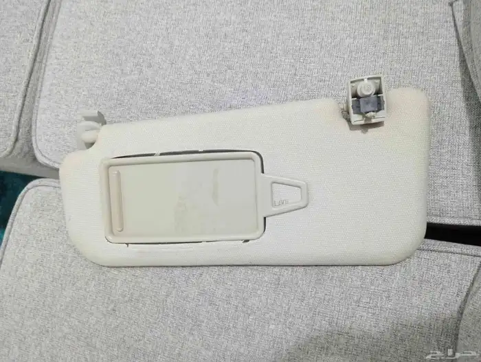 شماسات كيا ريو هونداي أكسنت نظيف مع كلبساتها ومساميره 3