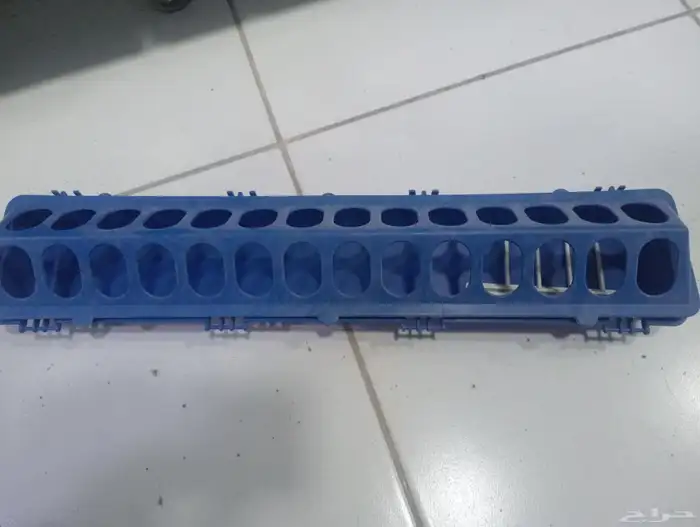 معالف طيور صور حمام دجاج بلاستيك حديد 5