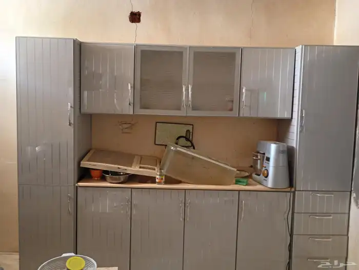 مطبخ نظيف للبيع وثلاجه وغساله 0