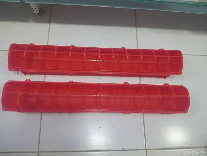 معالف طيور صور حمام دجاج بلاستيك حديد 1