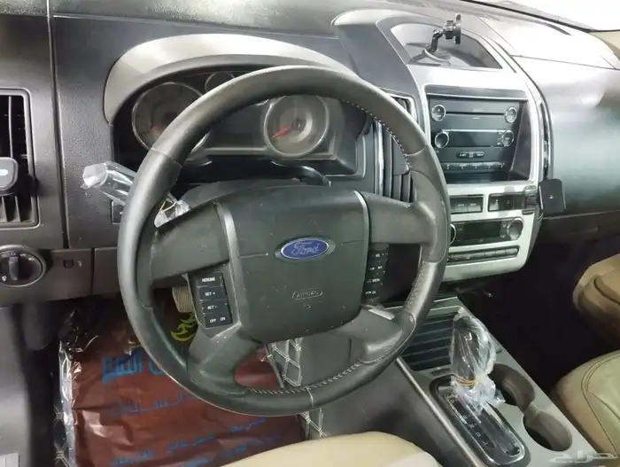 فورد ايدج 2010 فئة ليمتد مستعملة. فل كامل قير أوتوماتيك. بنز 17