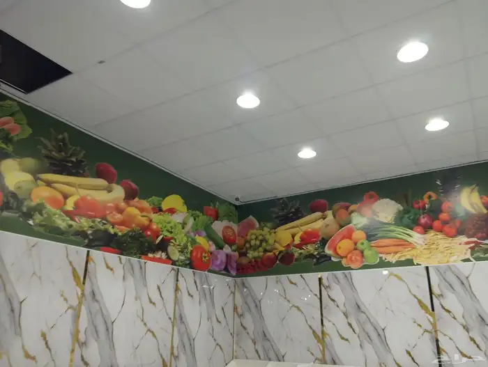 ورق جدران لمحلات التجاريه بتصميم عن تخصص المحل 6