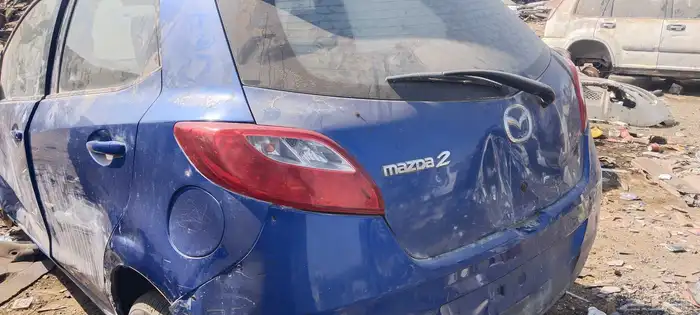اسطبات خلفيه مازدا 2 موديل 2009اصليه وكالة 0