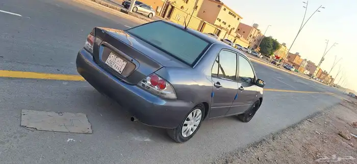 متسوبيشي لانسر موديل 2007 1