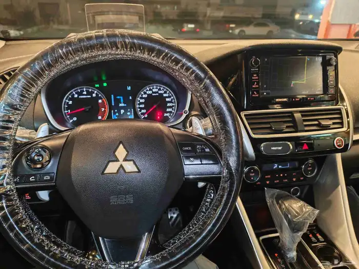 Mitsubishi eclipse cross 2