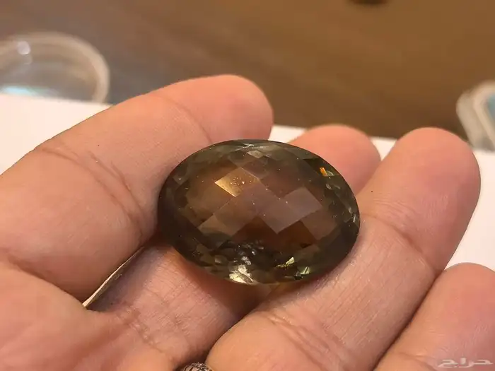 حجر كوارتز دخاني طبيعي 2