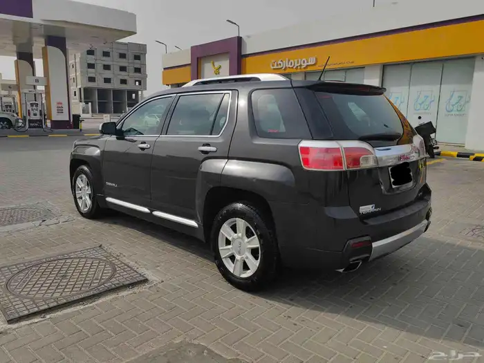 جي ام سي تيرين دينالي 2015 5