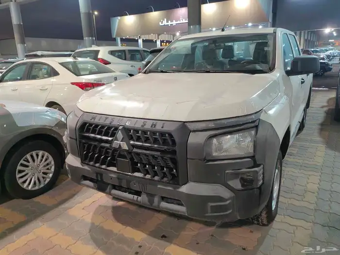 ميتسوبيشيL200 غمارتين قير عادي بدون دبل موديل 2024 0