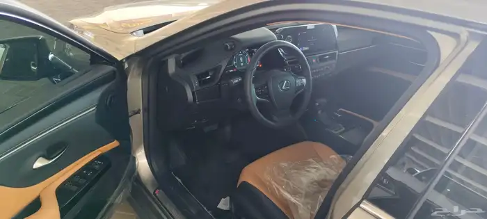لكزس أي اس250 سعودي 2025 6