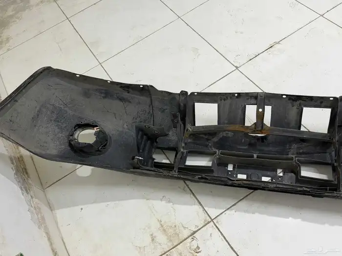 قطع غيار نيسان فتك صالون 2016 0